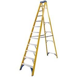 Werner heavy duty trade step GRP 12 tread