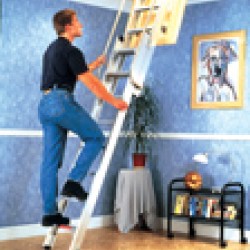 WERNER DELUXE  ALUMINIUM LOFT LADDER